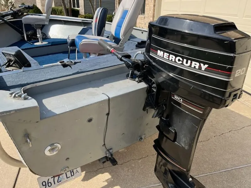 Slide: The Image of Alumacraft Lunker 1987 - 26