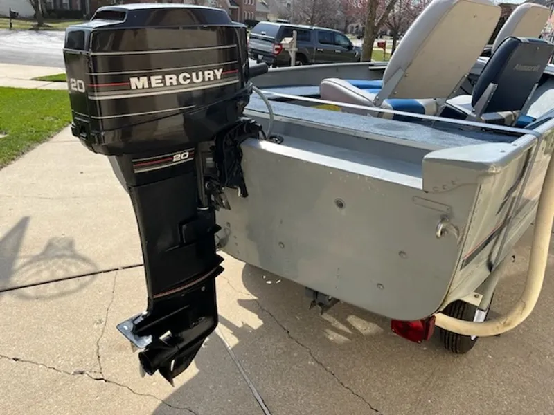 Slide: The Image of Alumacraft Lunker 1987 - 34