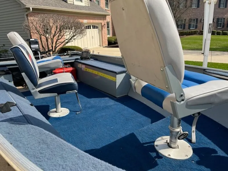 Slide: The Image of Alumacraft Lunker 1987 - 6