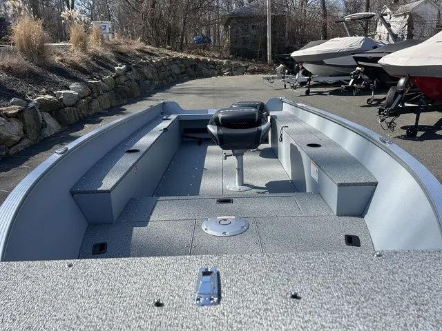 Slide: The Image of Lund 1400 Fury Tiller 2026 - 7