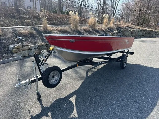 Slide: The Image of Lund 1400 Fury Tiller 2026 - 8