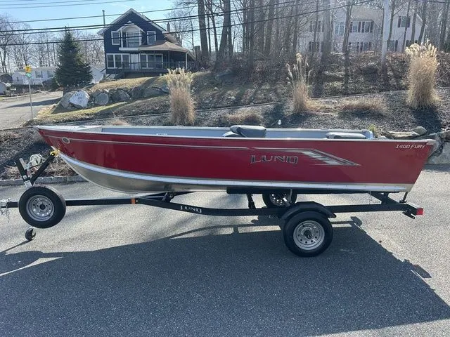 Slide: The Image of Lund 1400 Fury Tiller 2026 - 9