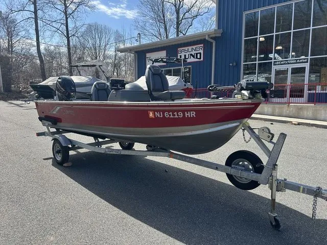 Slide: The Image of Lund 1600 Fury SS 2022 - 11