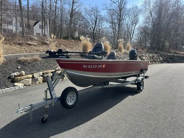 Slide: The Image of Lund 1600 Fury SS 2022 - 12