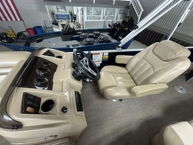 Slide: The Image of Bennington 22SSX 2017 - 10