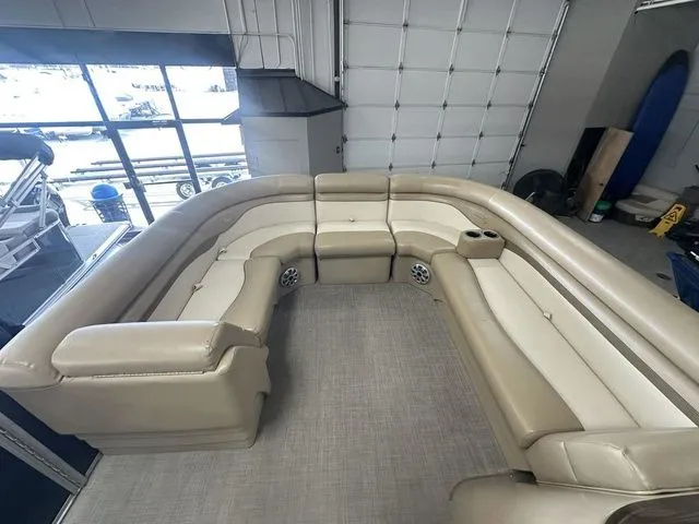 Slide: The Image of Bennington 22SSX 2017 - 3