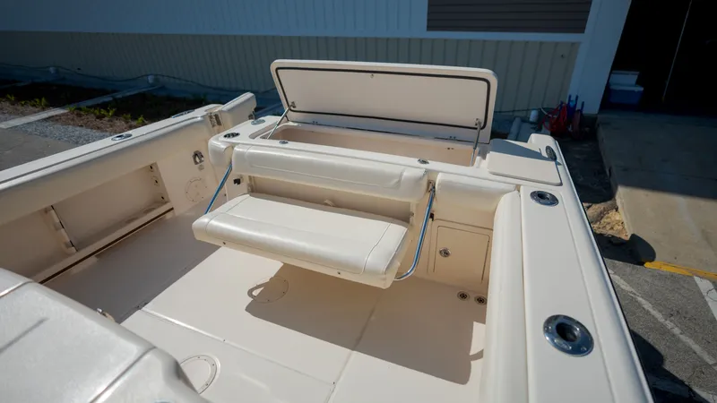 Slide: The Image of Grady-White Canyon 306 boat rear seating area, 2019 model. - 35