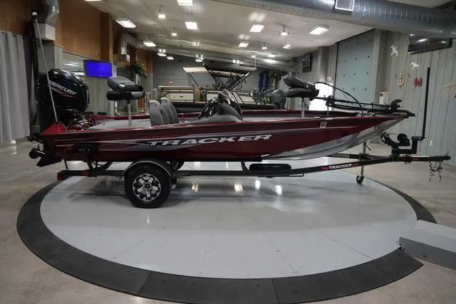 Slide: The Image of Tracker Pro Team 175 TXW Tournament Edition 2021 - 7