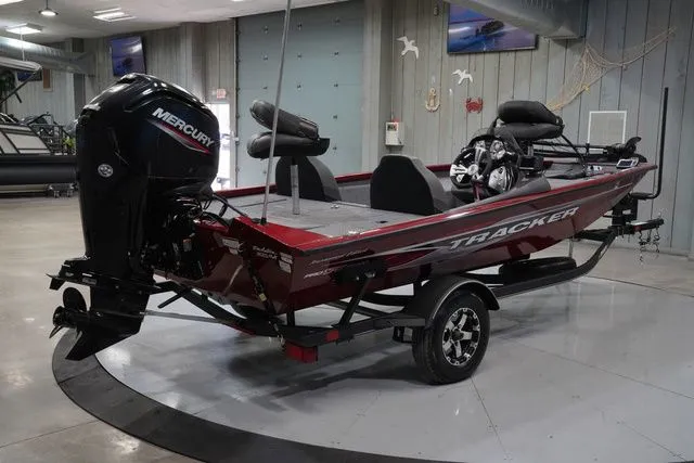 Slide: The Image of Tracker Pro Team 175 TXW Tournament Edition 2021 - 8