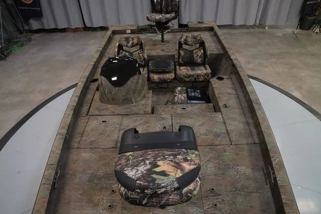 Slide: The Image of G3 Sportsman 1810 2022 - 13