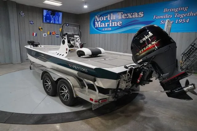 Slide: The Image of Vexus AVX2180CC 2022 - 11