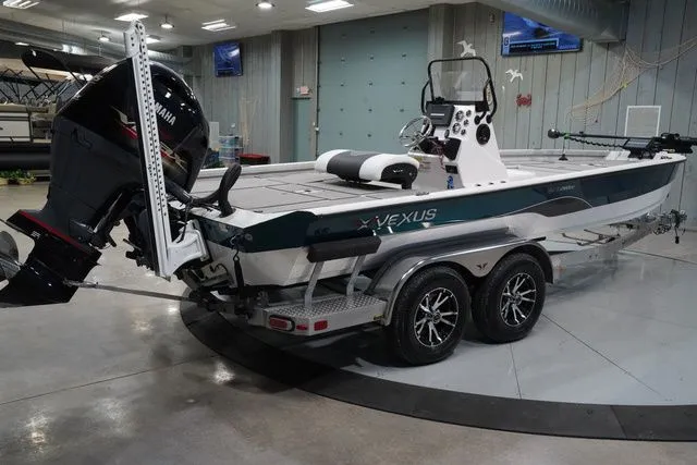 Slide: The Image of Vexus AVX2180CC 2022 - 8