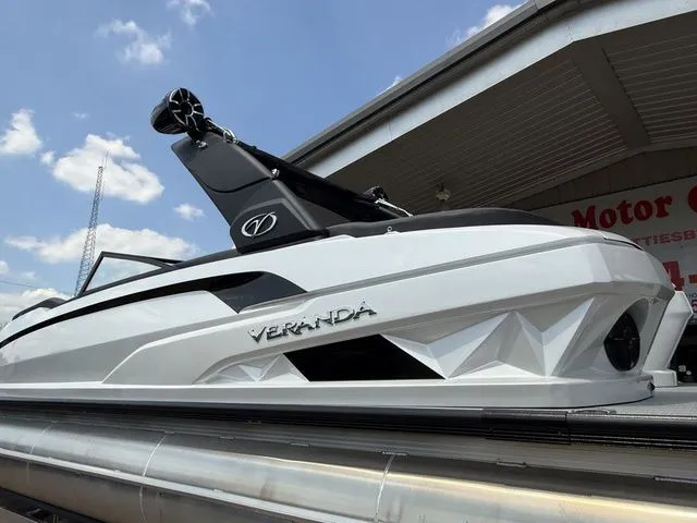 Slide: The Image of Veranda V One 2026 - 13