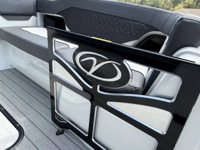 Slide: The Image of Veranda V One 2026 - 17