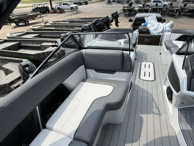 Slide: The Image of Veranda V One 2026 - 28