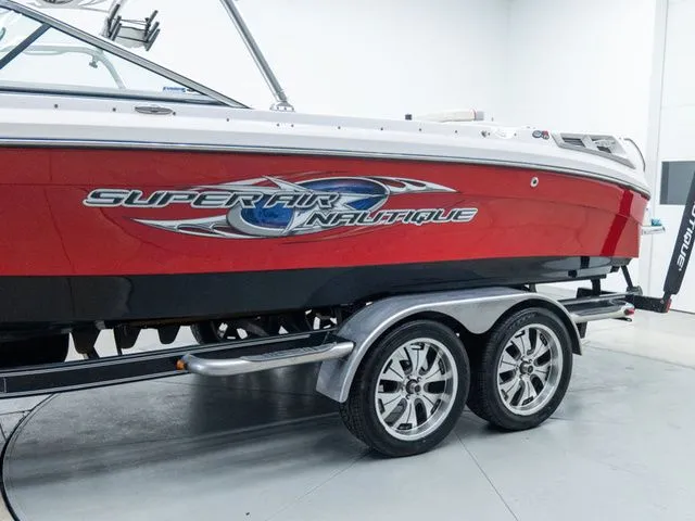 Slide: The Image of Correct Craft 222 2006 - 3