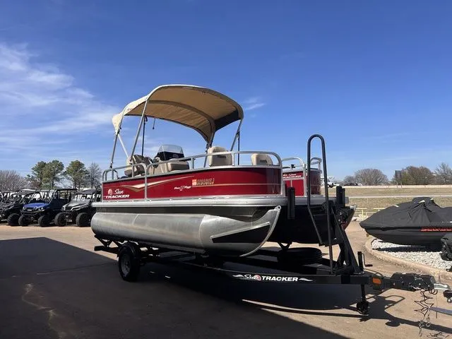 The Image of Sun Tracker Bass Buggy 16 XL Select 2024 - 1