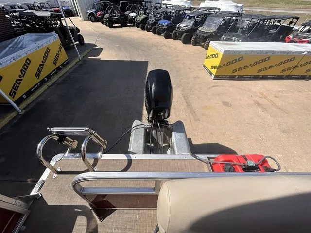 Slide: The Image of Sun Tracker Bass Buggy 16 XL Select 2024 - 12