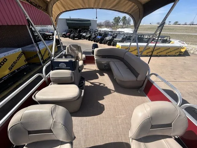 Slide: The Image of Sun Tracker Bass Buggy 16 XL Select 2024 - 9