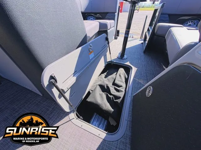 Slide: The Image of SunCatcher Elite 324SS 2026 - 23