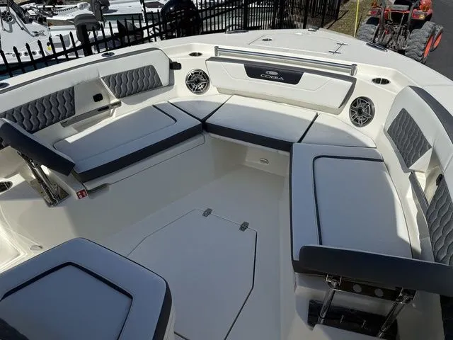 Slide: The Image of Cobia 245 Center Console 2026 - 7