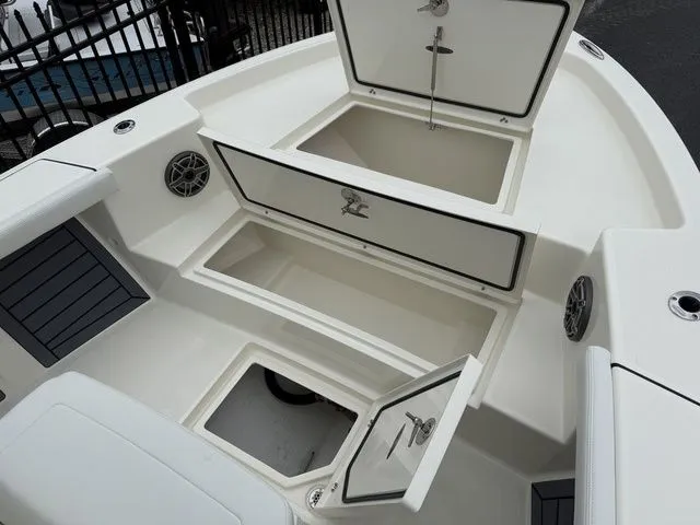 Slide: The Image of Pathfinder 2400 Open 2026 - 10