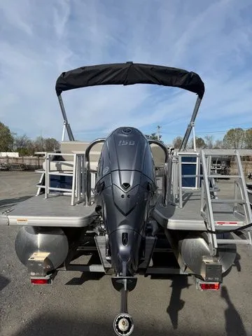 Slide: The Image of Godfrey Sweetwater 2286 SFLX Tritoon - 150 HP Yamaha 2026 - 3