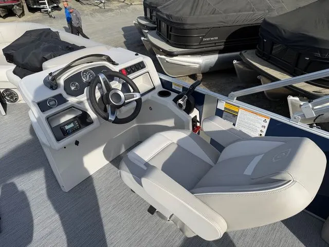 Slide: The Image of Godfrey Sweetwater 2286 SFLX Tritoon - 150 HP Yamaha 2026 - 6