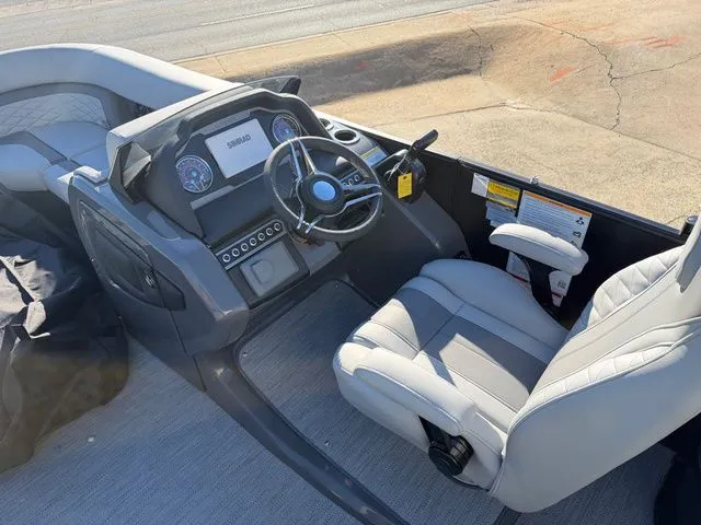 Slide: The Image of Godfrey Monaco 235 SFLC - 250 Suzuki SS 2026 - 12