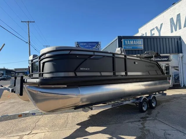 Slide: The Image of Godfrey Monaco 235 SFLC - 250 Suzuki SS 2026 - 4