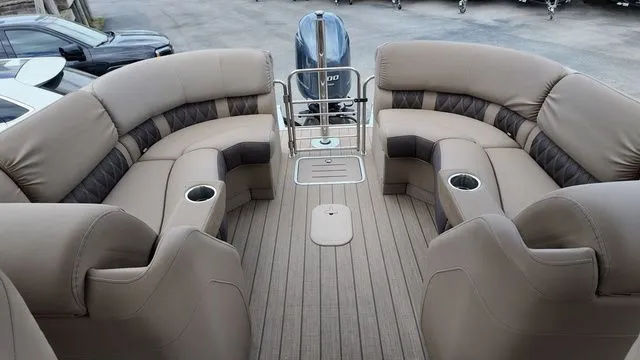 Slide: The Image of Bennington 25 RSFBADL 2017 - 19