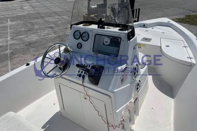 Slide: The Image of NauticStar 1810 2011 - 5