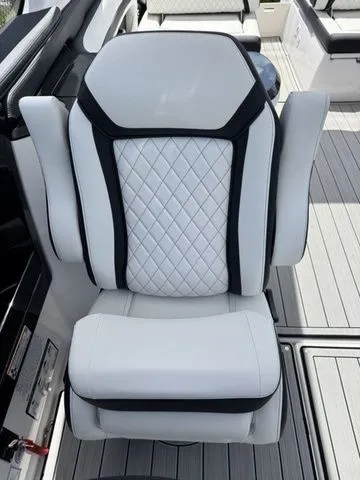 Slide: The Image of Yamaha 275SD 2026 - 21