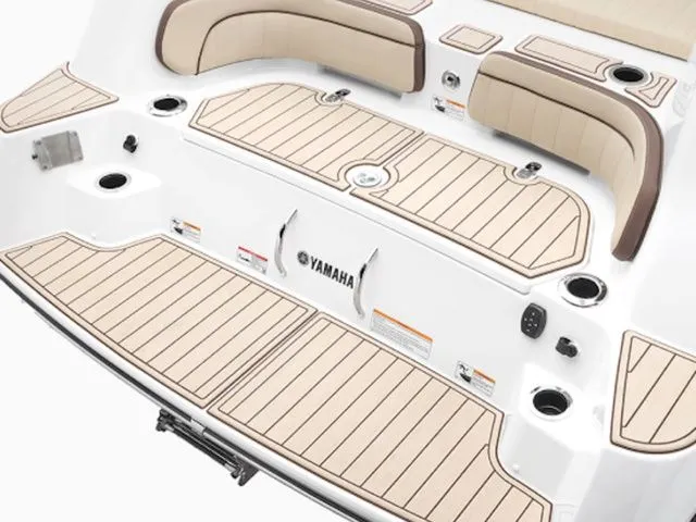 Slide: The Image of Yamaha 255 FSH Sport H 2026 - 3