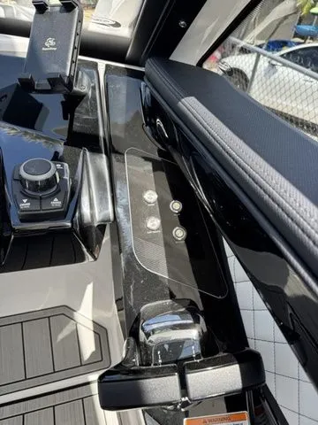 Slide: The Image of Yamaha 275SD 2026 - 22