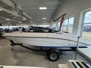 Slide: The Image of Yamaha SX190 2026 - 5