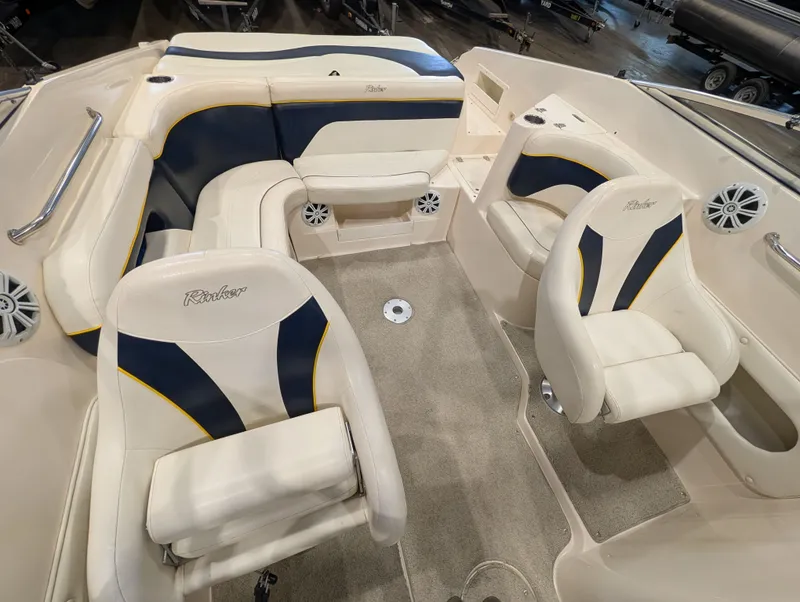 Slide: The Image of Rinker 232 2002 - 11