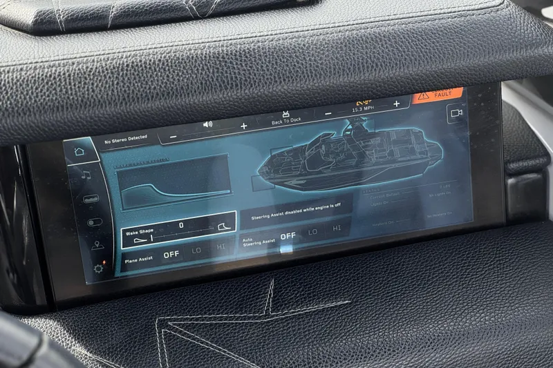 Slide: The Image of 2022 Nautique Super Air Nautique G25 Paragon dashboard display with wake shape controls. - 51