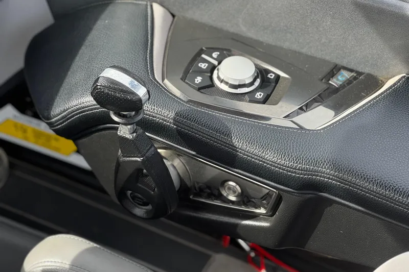 Slide: The Image of 2022 Nautique Super Air Nautique G25 Paragon control panel with sleek design and controls. - 55