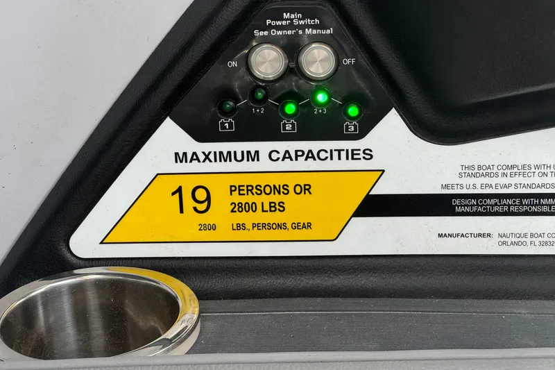 Slide: The Image of 2022 Nautique Super Air Nautique G25 Paragon capacity label, max 19 persons or 2800 lbs. - 56