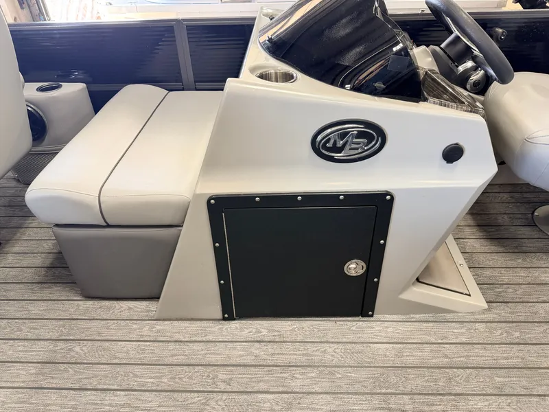 Slide: The Image of Montego Bay 8616 Quad Fish & 40HP Mercury 4Stroke -$24,995 2022 - 22