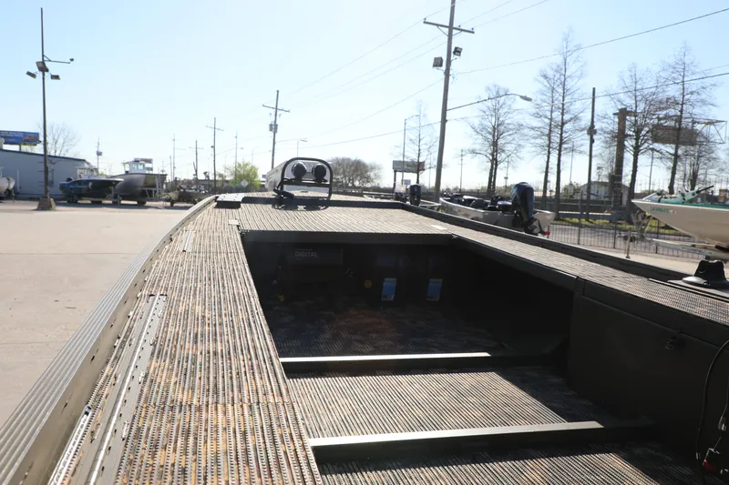 Slide: The Image of Gator Trax 1654 2021 - 16