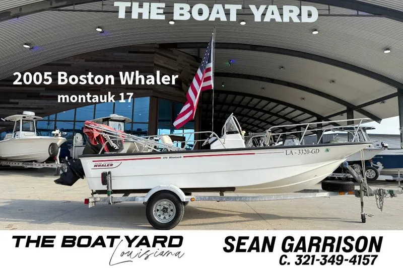The Image of Boston Whaler 17 Montauk 2005 - 1