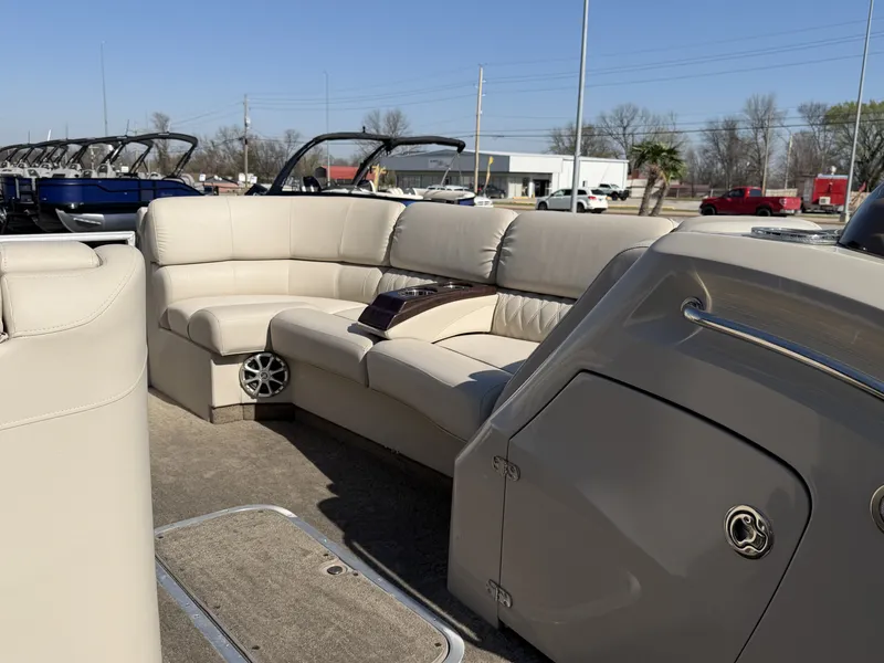 Slide: The Image of Bennington Q25 2013 - 21