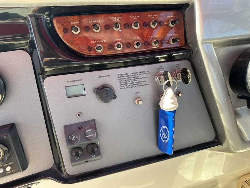 Slide: The Image of Cobalt 360 2004 - 24