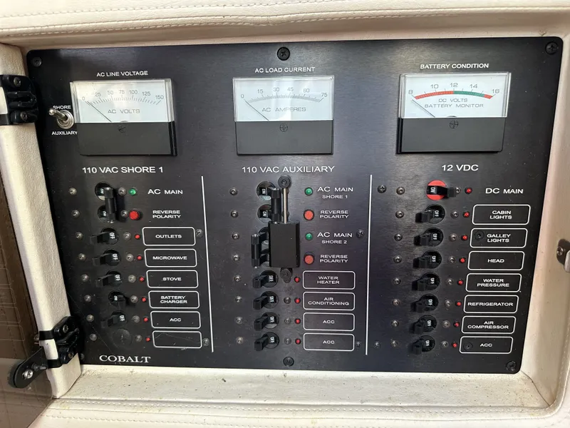 Slide: The Image of Cobalt 360 2004 - 32