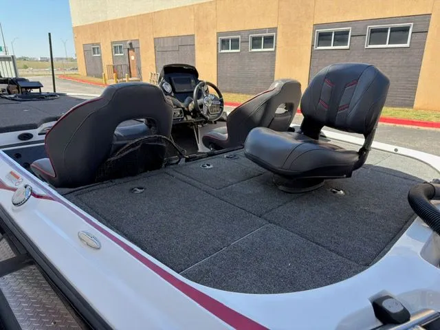 Slide: The Image of Nitro Z19 2018 - 12