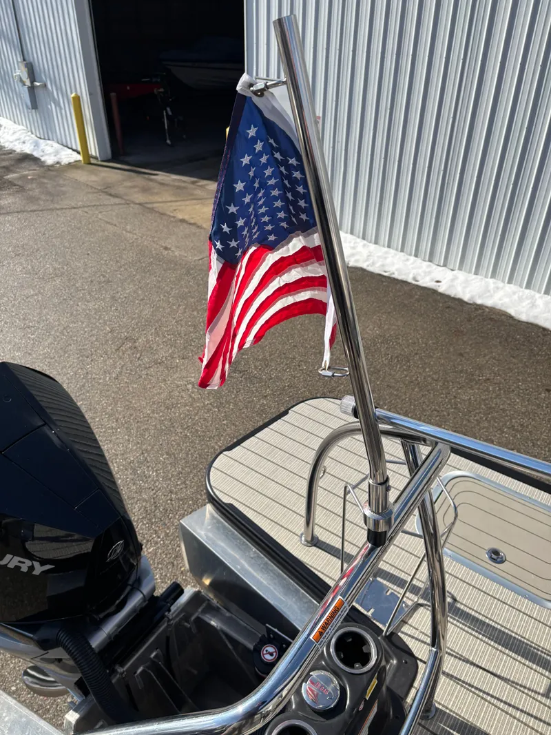 Slide: The Image of Barletta lusso 2022 - 11