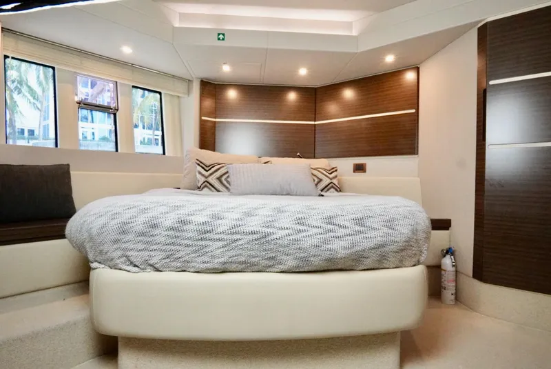 Slide: The Image of Luxurious bedroom interior of 2015 Azimut 54 Fly yacht with modern design. - 47