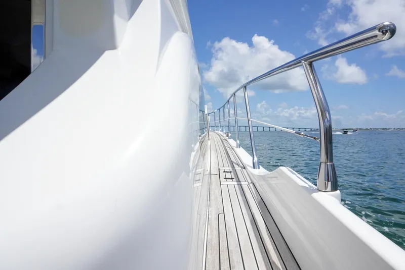 Slide: The Image of Azimut 54 2015 - 54